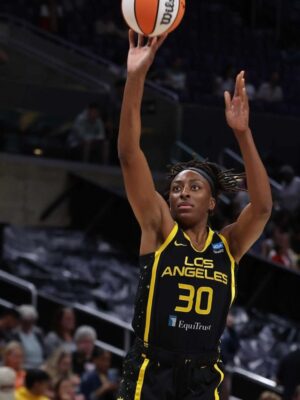 Nneka Ogwumike hot basketball girl